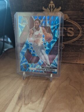 2024-25 Mosaic Donovan Mitchell Prizm Cavaliers
